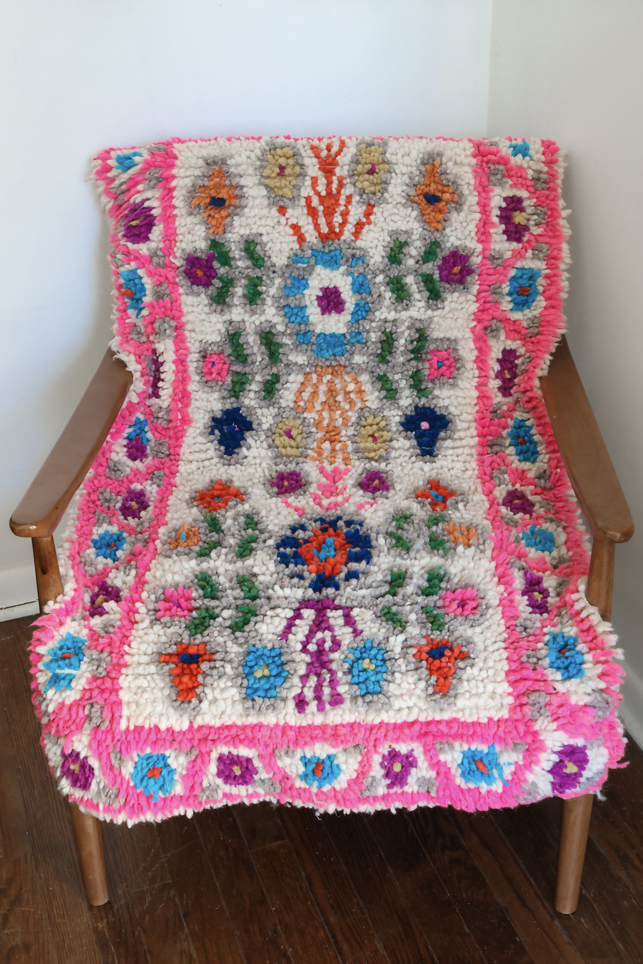 PINK MOMO WOOL 3 X 5 RUG