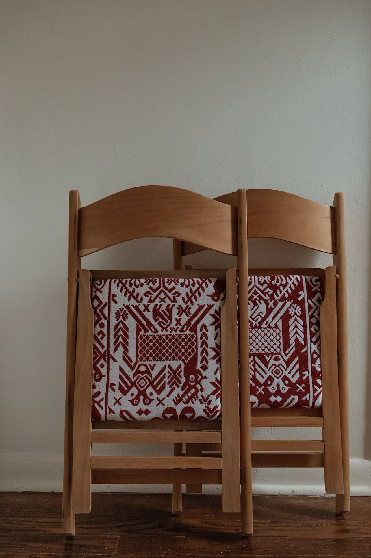 OAXACAN SERIES WOOD FOLDABLE CHAIRS FOR KIDS