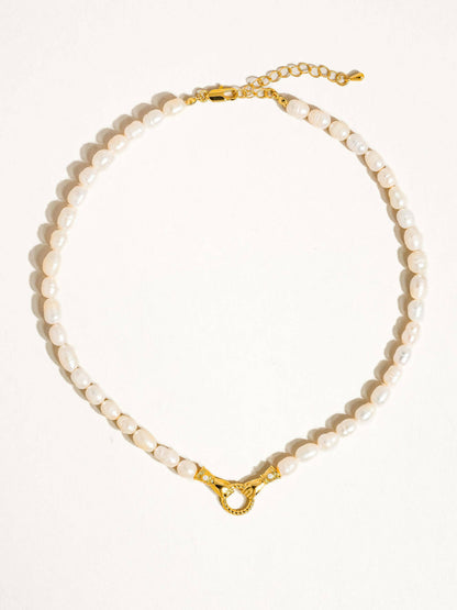 Everleigh 18K Gold Pearl Hands Hoop Necklace